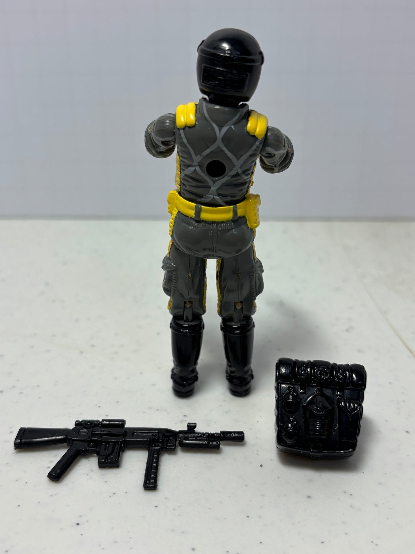 1989 Python Patrol Viper with backpack and weapon