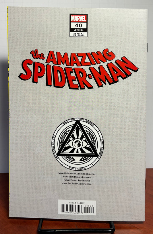 AMAZING SPIDER-MAN 40 BLACK CAT VIRGIN SZERDY NM