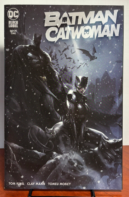 BATMAN CATWOMAN BOOK #1 FRANCESCO MATTINA TRADE VARIANT A BLACK LABEL