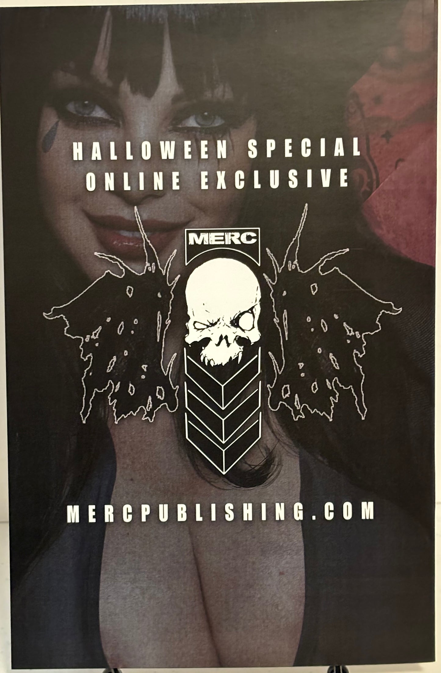 MERC PUBLISHING HALLOWEEN SPECIAL ELVIRA SHIKARII LINGERIE NM LTD TO 550