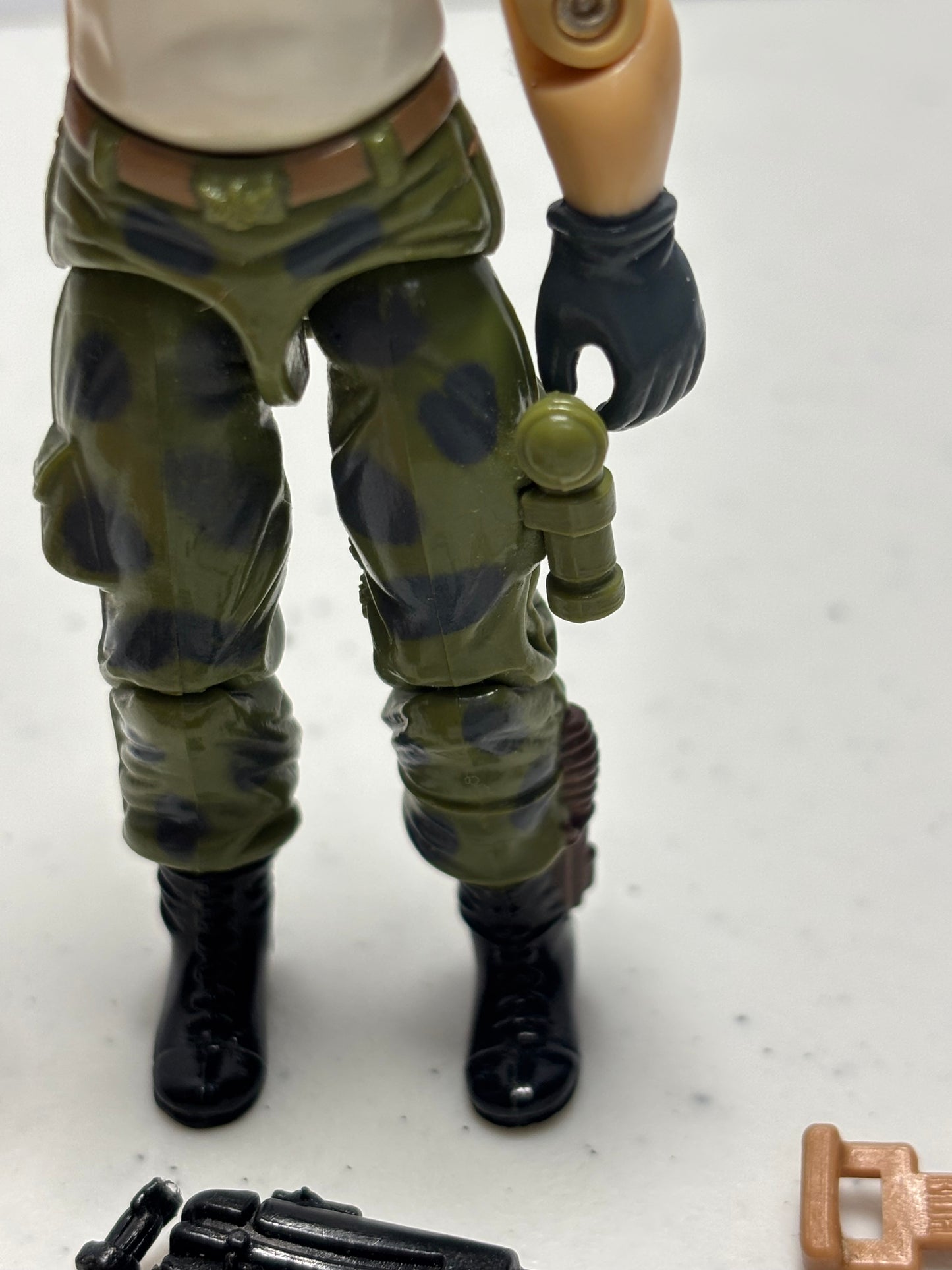 1987 GI Joe Outback w/Flashlight, Backpack, Belt, and Weapon