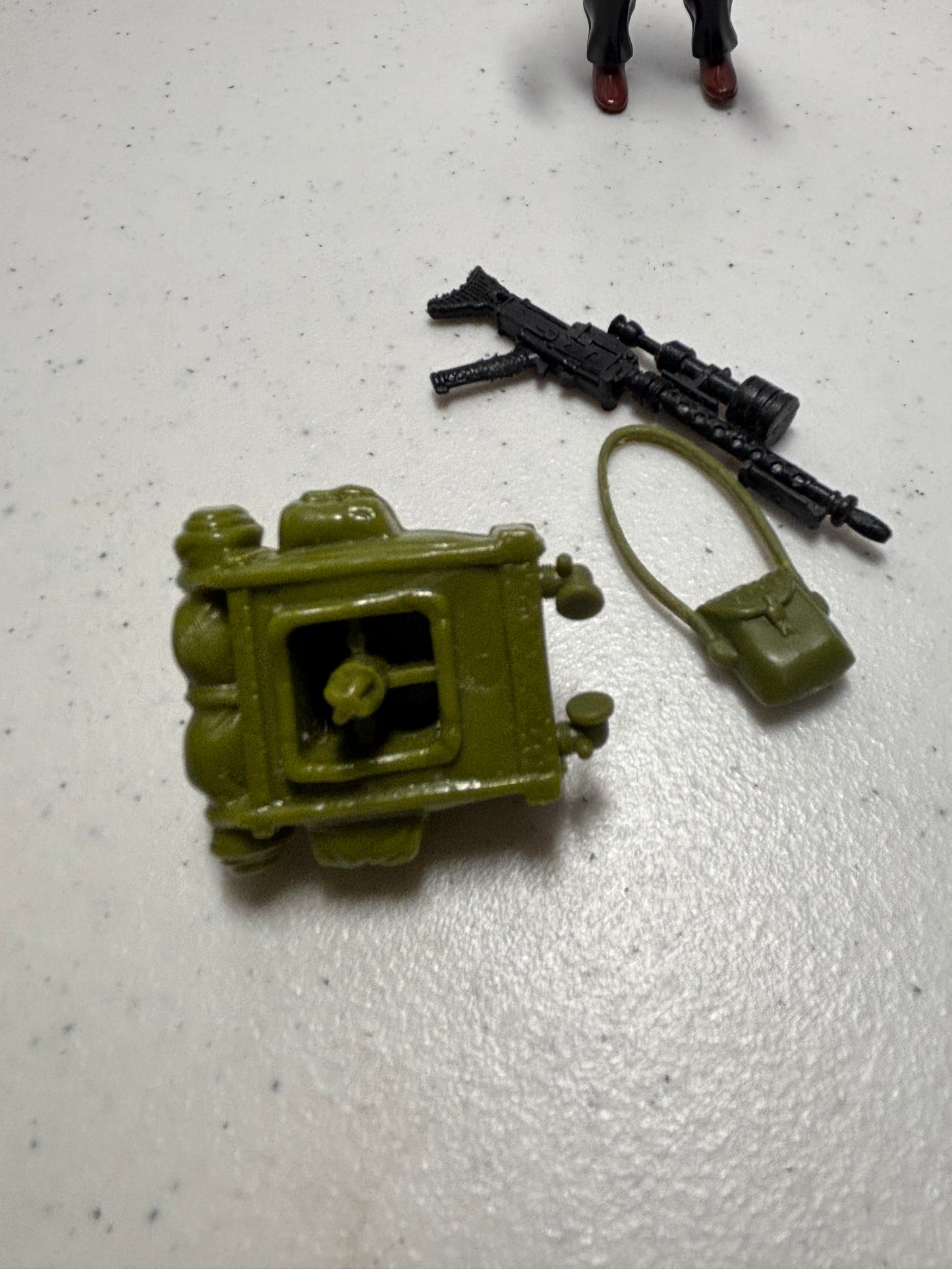 1987 GI Joe Tunnel Rat V1 w/ backpack, weapon and satchel