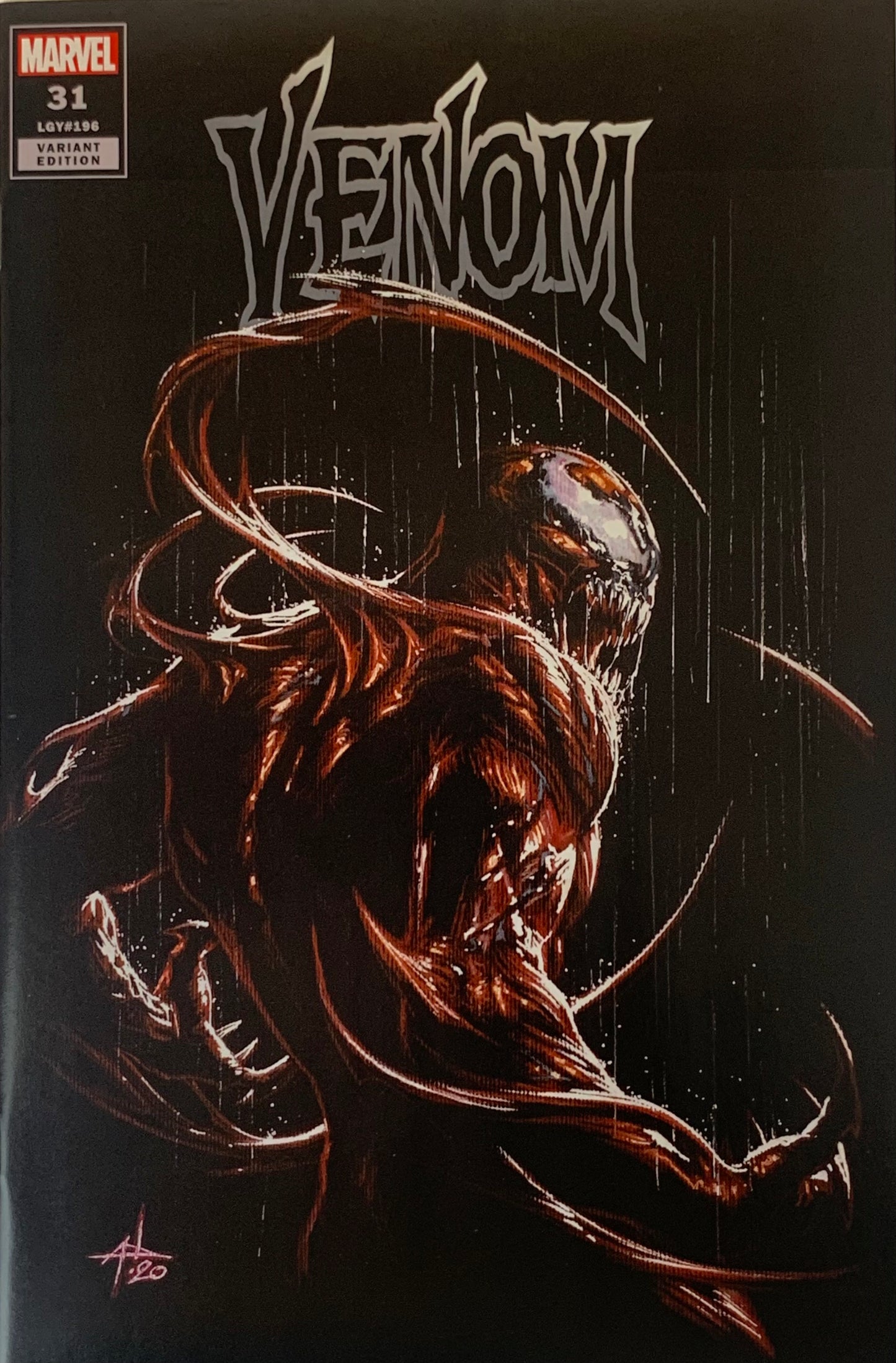 Venom #31 Gabriele Dell'Otto Trade Dress Variant NM (pre-owned)