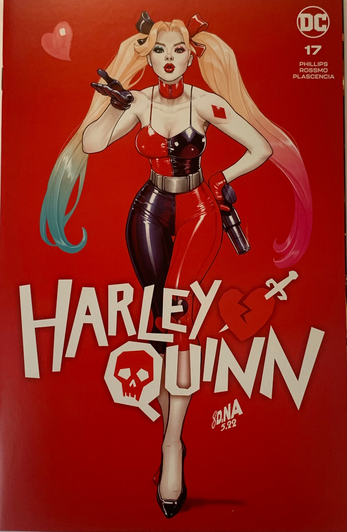 Harley Quinn #17 DC David Nakayama Exclusive Trade Dress NM (pre-owned)